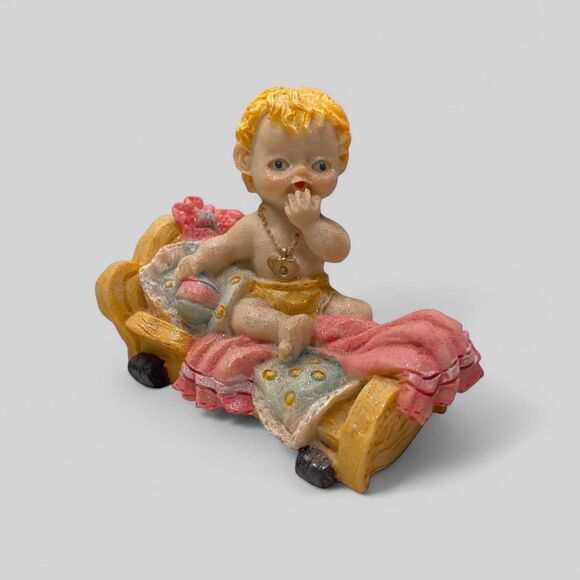 Vintage Resin Figurine Child With Necklace And Ball At Bedtime New Without Box - Picture 1 of 10